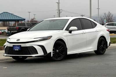 2025 Toyota Camry AWD SE 4DR Sedan