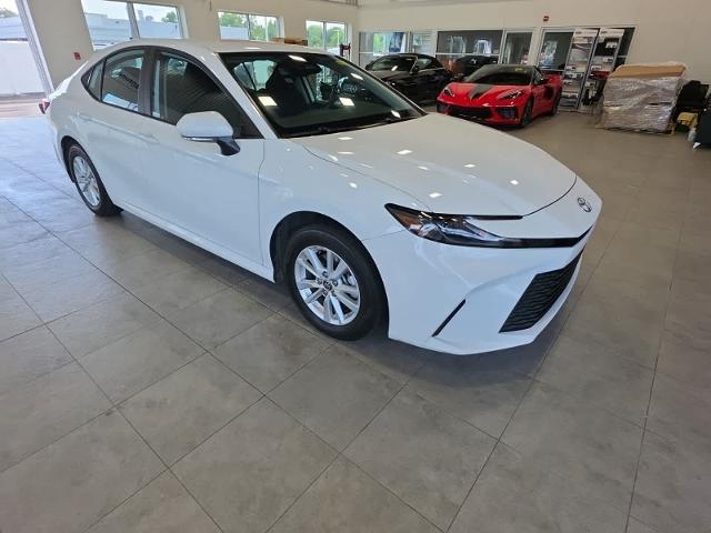2025 Toyota Camry - $33,179