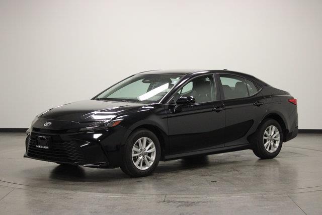 2025 Toyota Camry - $28,962