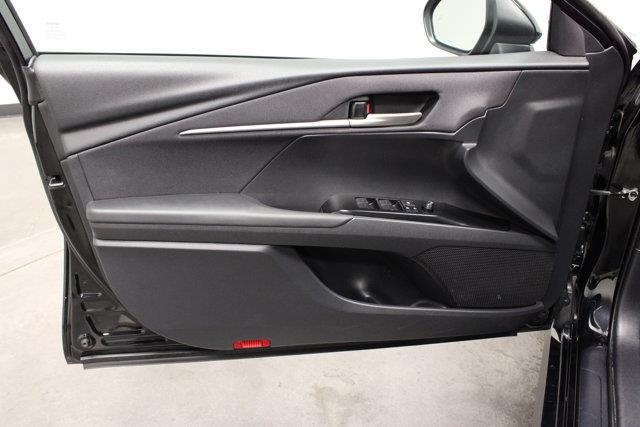 2025 Toyota Camry - $28,962