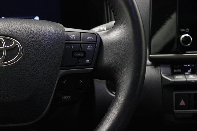 2025 Toyota Camry - $28,962