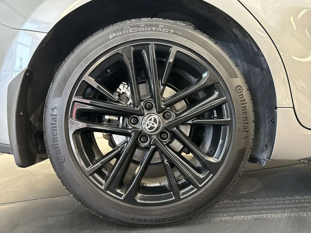 2025 Toyota Camry - $33,500