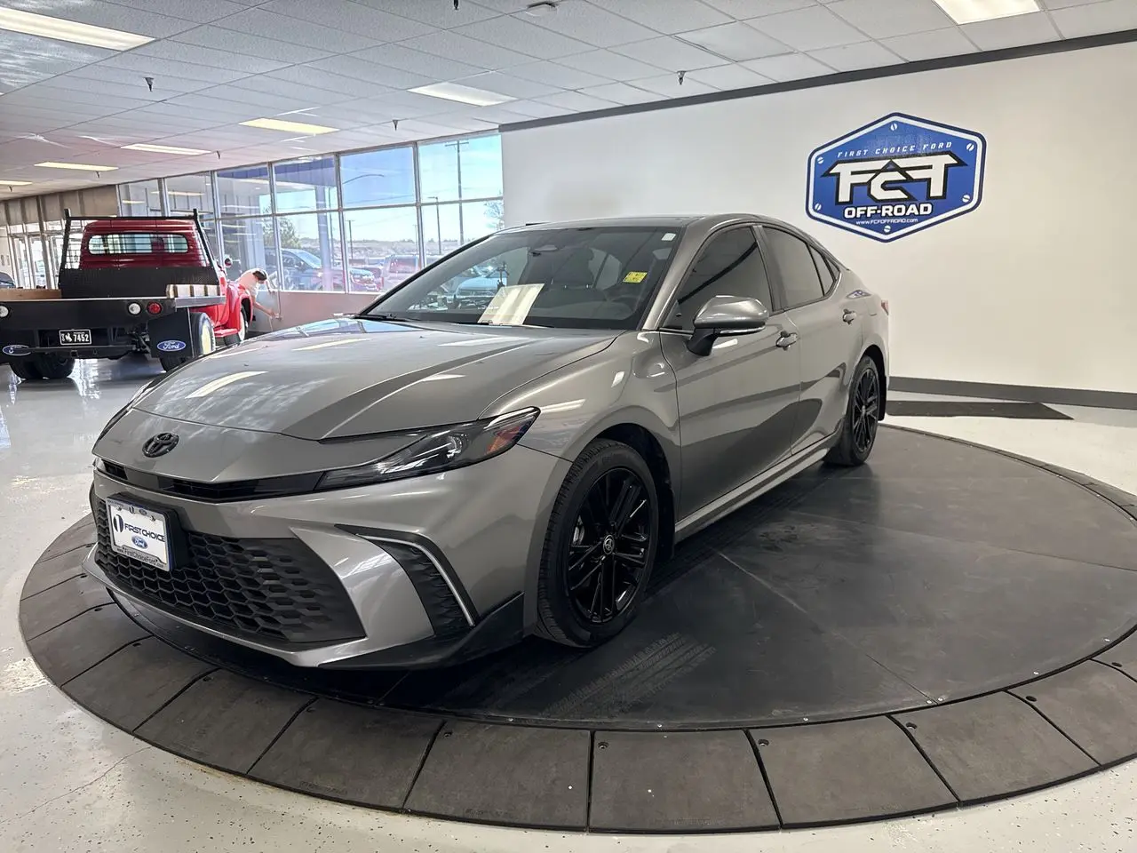 2025 Toyota Camry - $33,500