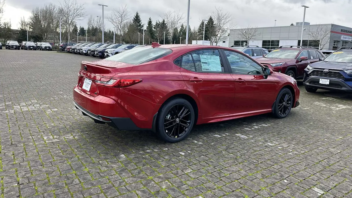 2026 Toyota Camry SE