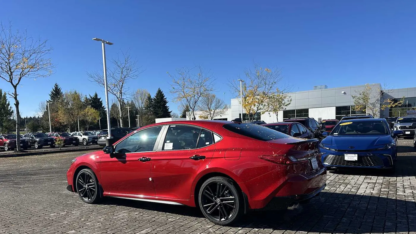 2026 Toyota Camry SE
