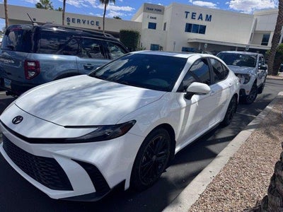 2025 Toyota Camry AWD SE 4DR Sedan