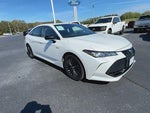 2020 Avalon Hybrid Thumbnail 2