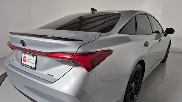 2021 Toyota Avalon XSE Nightshade