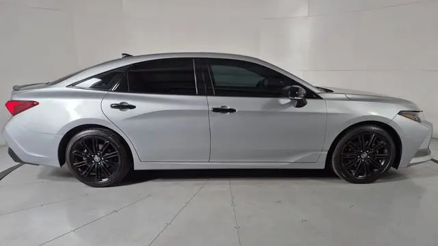2021 Toyota Avalon XSE Nightshade