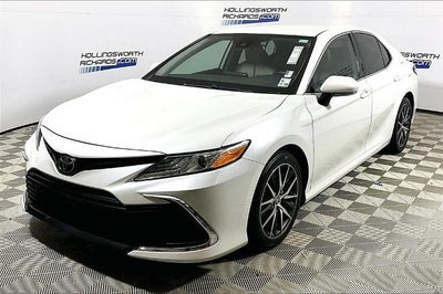 2021 Toyota Camry XLE 4DR Sedan