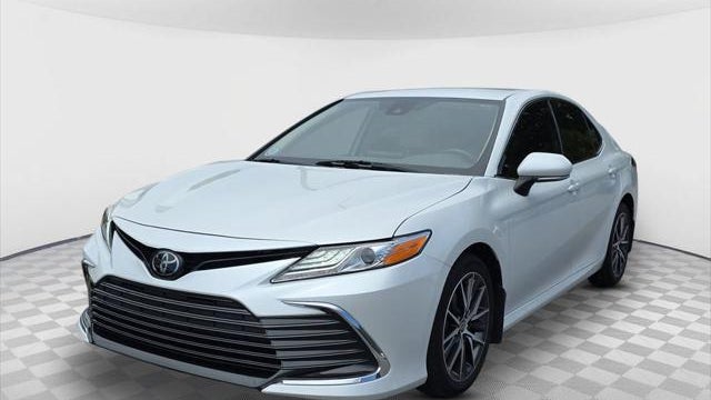 2023 Toyota Camry XLE