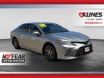 2023 Camry Hybrid Thumbnail 1
