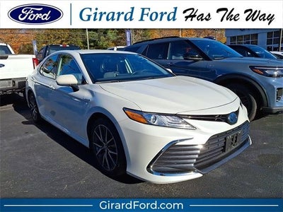 2021 Toyota Camry Hybrid XLE 4DR Sedan