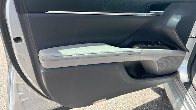 2021 Toyota Camry Hybrid XLE