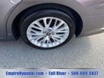 2020 Camry Hybrid Thumbnail 12