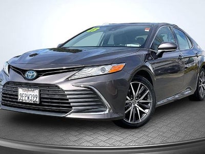 2023 Toyota Camry Hybrid XLE 4DR Sedan
