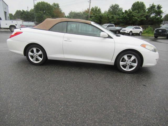 2005 Toyota Camry - $8,990