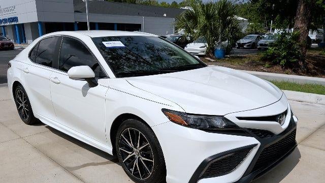 Preowned 2022 Toyota Camry SE for Sale