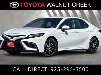 2022 Toyota Camry SE 4DR Sedan