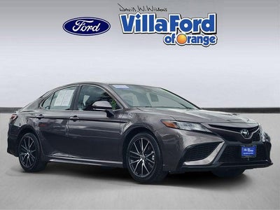 2024 Toyota Camry SE 4DR Sedan