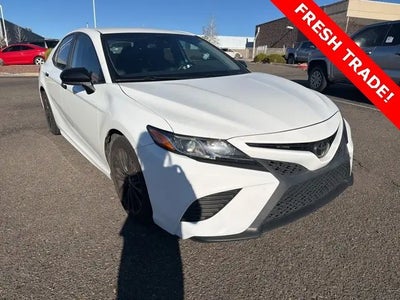 2020 Toyota Camry SE Nightshade 4DR Sedan