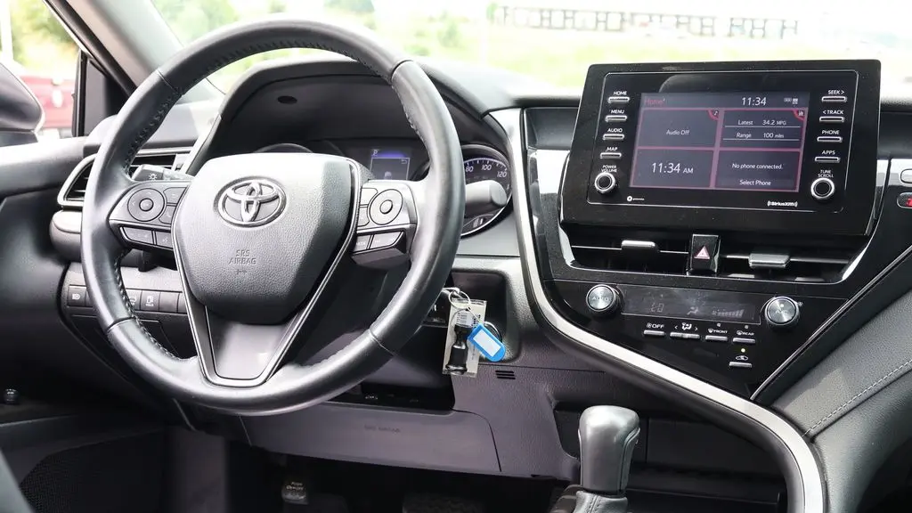 2021 Toyota Camry SE