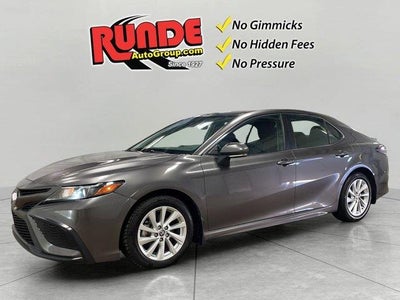 2023 Toyota Camry SE 4DR Sedan