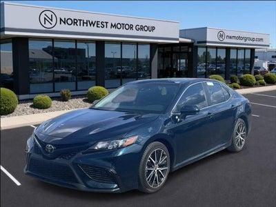 2024 Toyota Camry SE 4DR Sedan