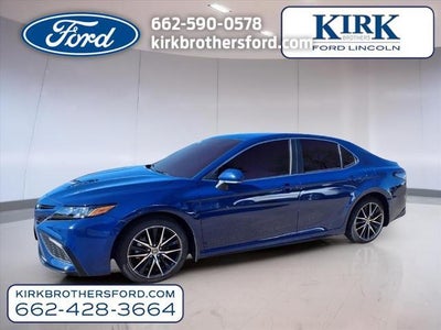 2024 Toyota Camry SE 4DR Sedan