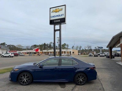 2024 Toyota Camry SE 4DR Sedan