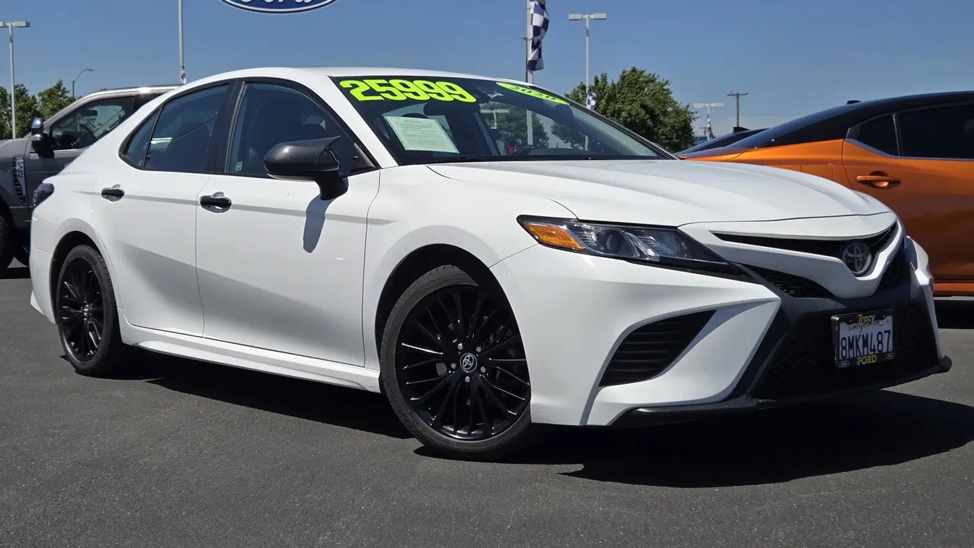 Preowned 2020 Toyota Camry SE for Sale