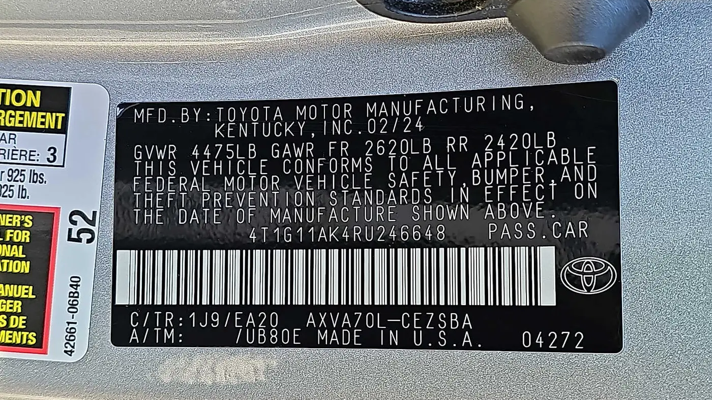 2024 Toyota Camry SE