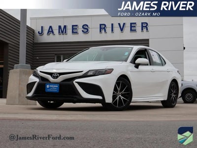 2024 Toyota Camry SE 4DR Sedan