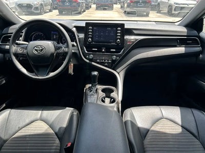 2022 Toyota Camry SE 4DR Sedan