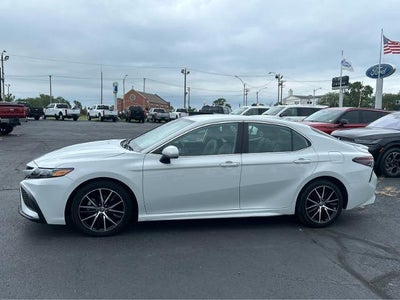 2023 Toyota Camry SE 4DR Sedan