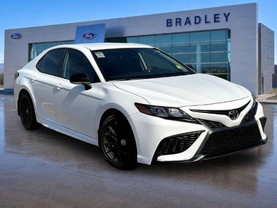 2024 Toyota Camry SE 4DR Sedan
