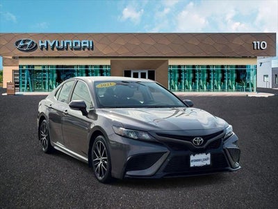 2021 Toyota Camry SE 4DR Sedan