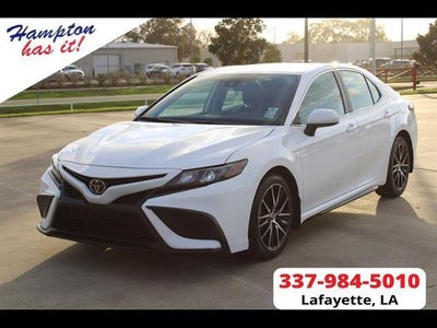 2021 Toyota Camry SE 4DR Sedan