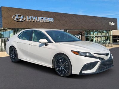 2023 Toyota Camry SE 4DR Sedan