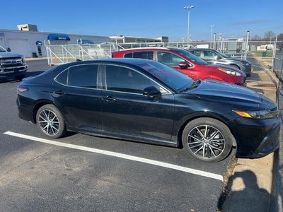 2021 Toyota Camry SE 4DR Sedan