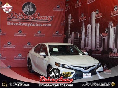 2022 Toyota Camry SE 4DR Sedan