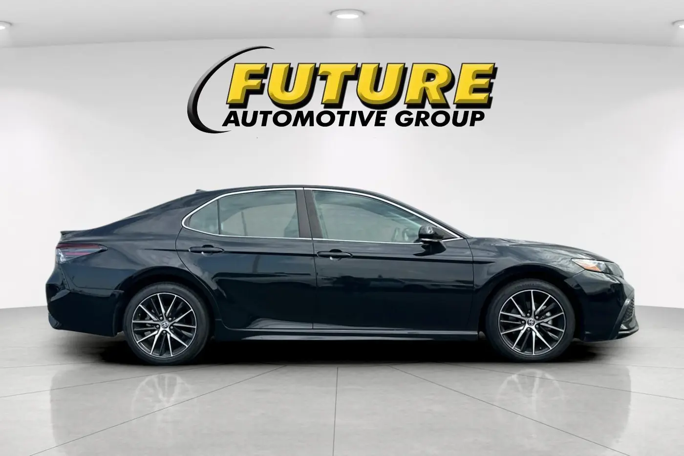 2023 Toyota Camry - $23,500
