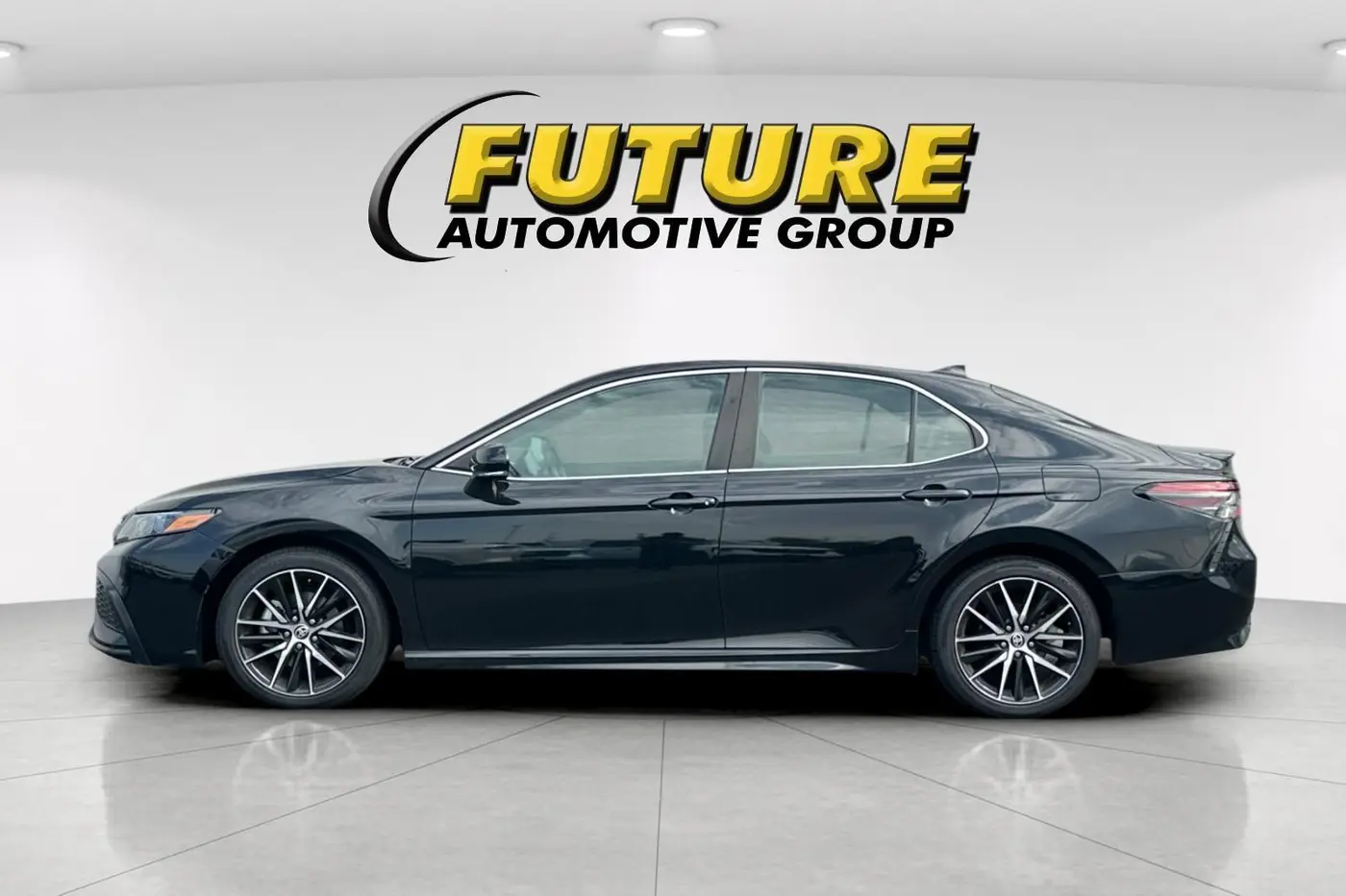 2023 Toyota Camry - $23,500