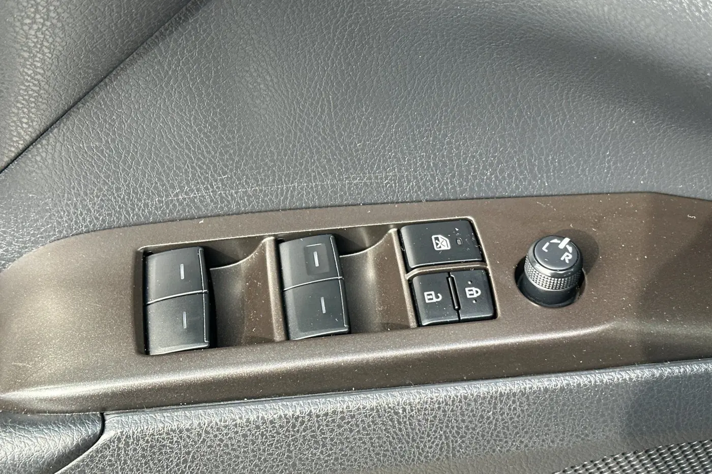 2023 Toyota Camry - $23,500
