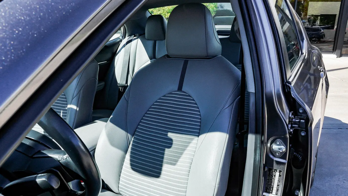 2021 Toyota Camry Hybrid SE