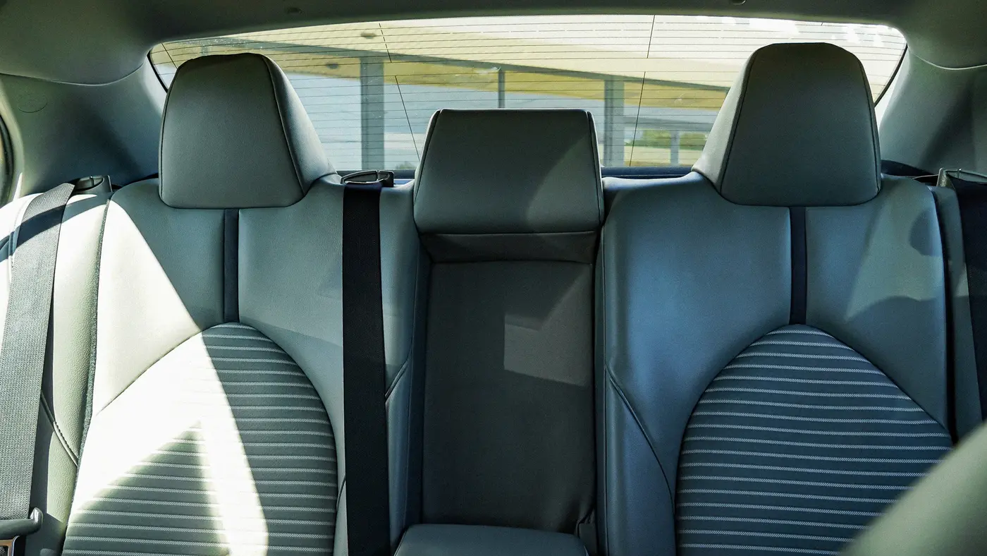 2021 Toyota Camry Hybrid SE