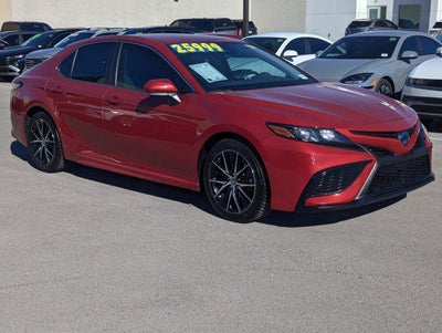 2022 Toyota Camry Hybrid SE 4DR Sedan