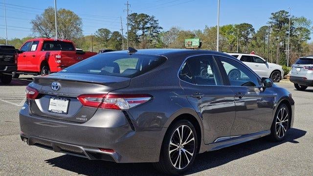 2020 Toyota Camry Hybrid SE