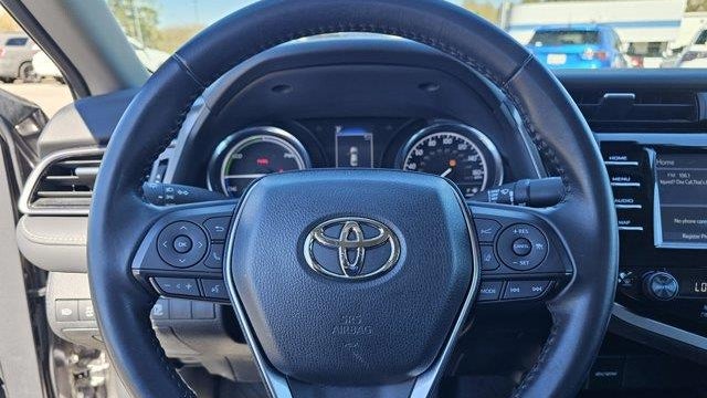 2020 Toyota Camry Hybrid SE