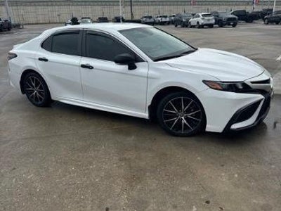 2022 Toyota Camry Hybrid SE 4DR Sedan